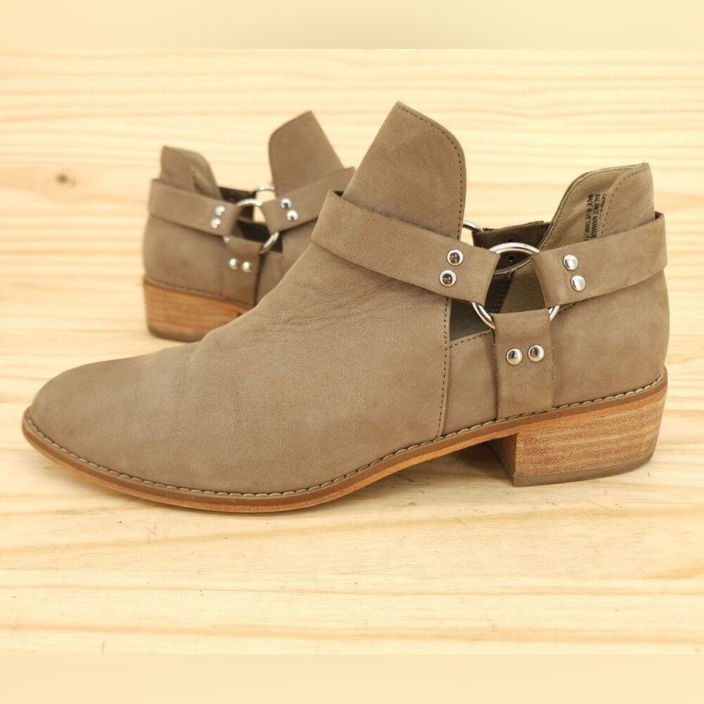 BP Women's Tan Ankle Boots nwot 7.5